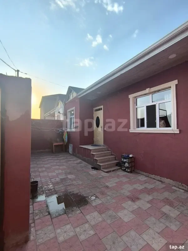 Satılır 3 otaqlı həyət evi 70 m²