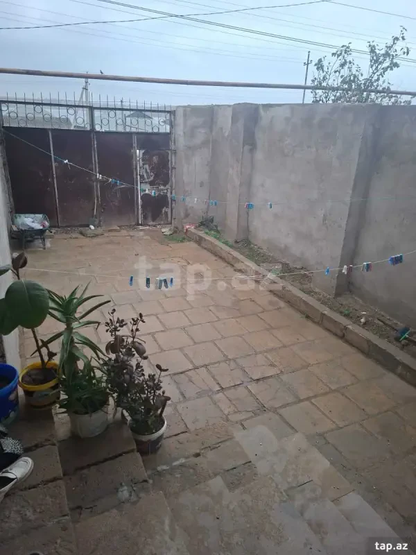 Satılır 3 otaqlı həyət evi 90 m²