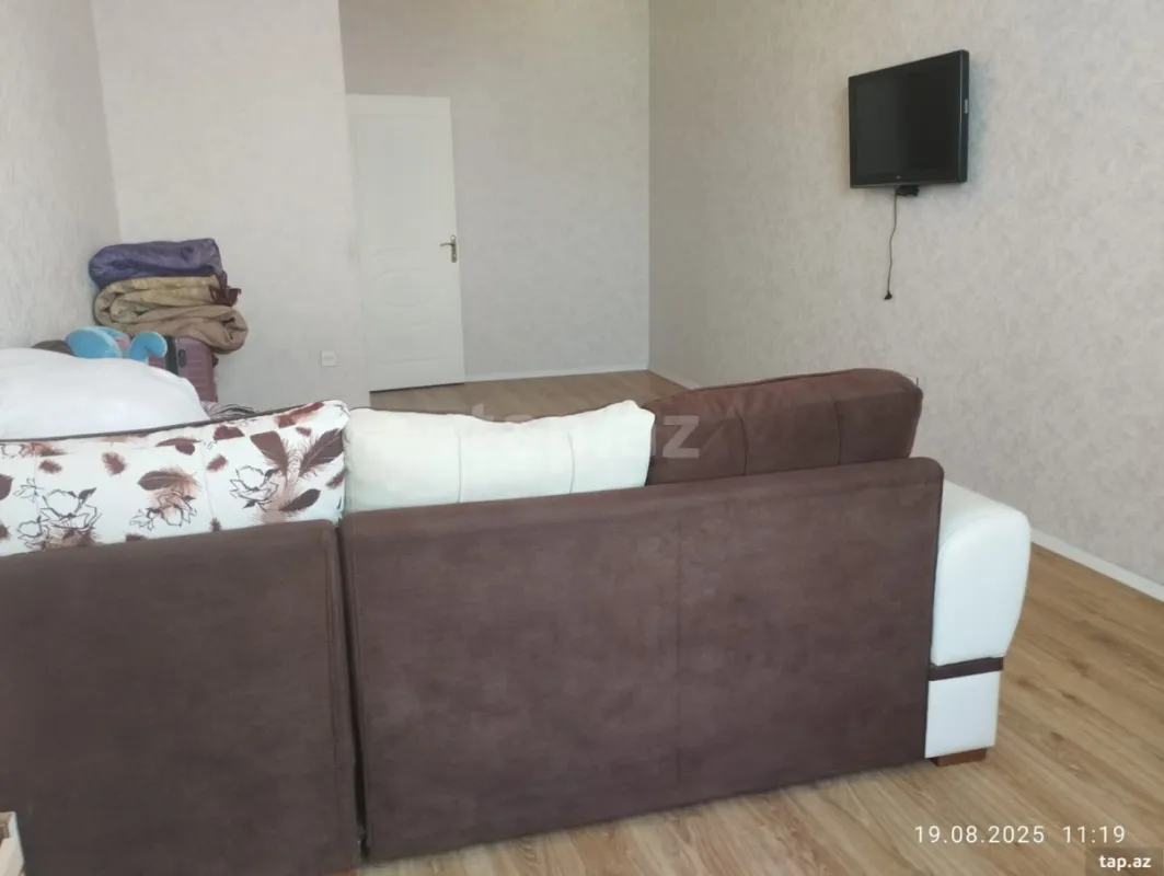 Kirayə verilir 2 otaqlı yeni tikili 60 m²