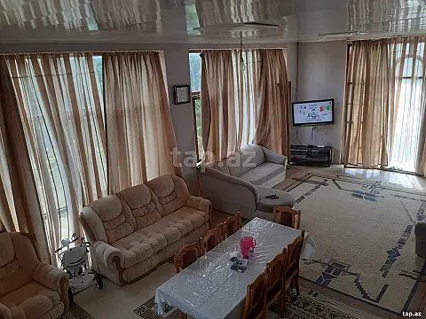 Satılır 3 otaqlı həyət evi