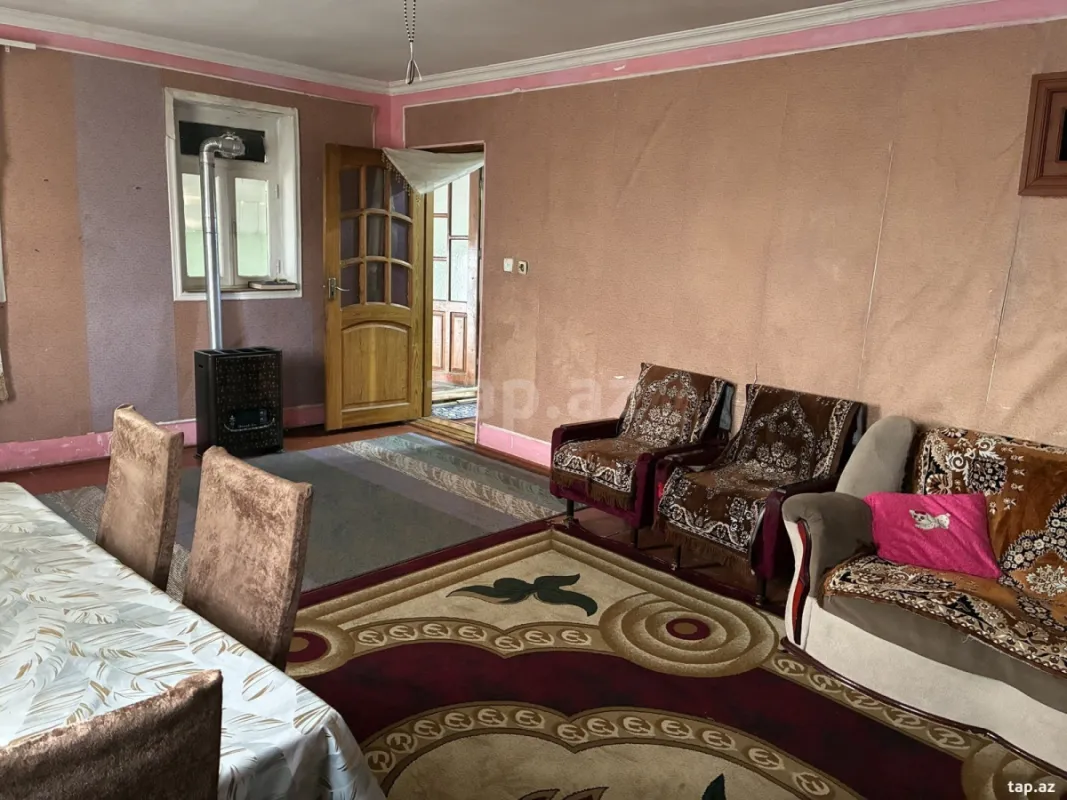 Kirayə verilir 2 otaqlı həyət evi