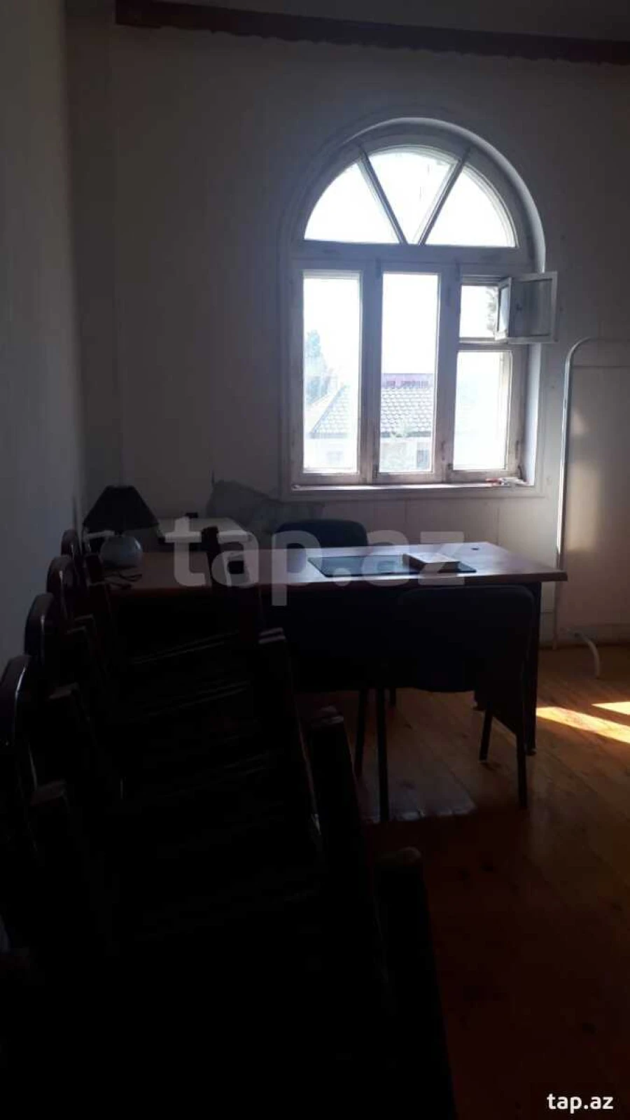 Satılır 6 otaqlı həyət evi 500 m²