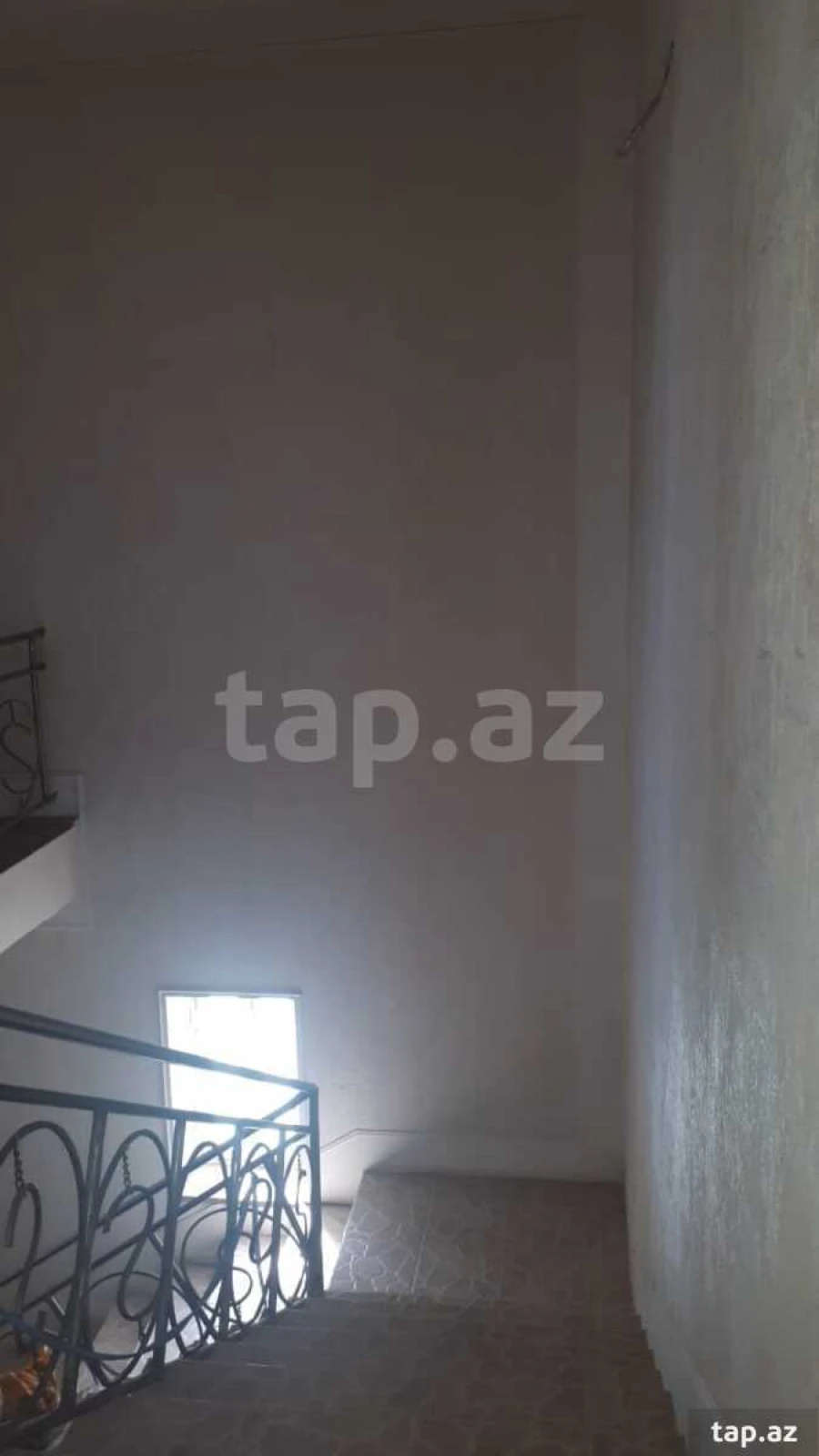 Satılır 6 otaqlı həyət evi 500 m²