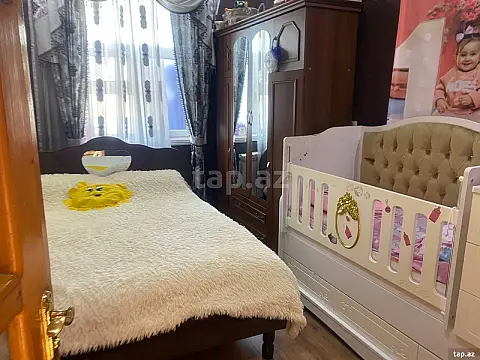 Satılır 5 otaqlı həyət evi