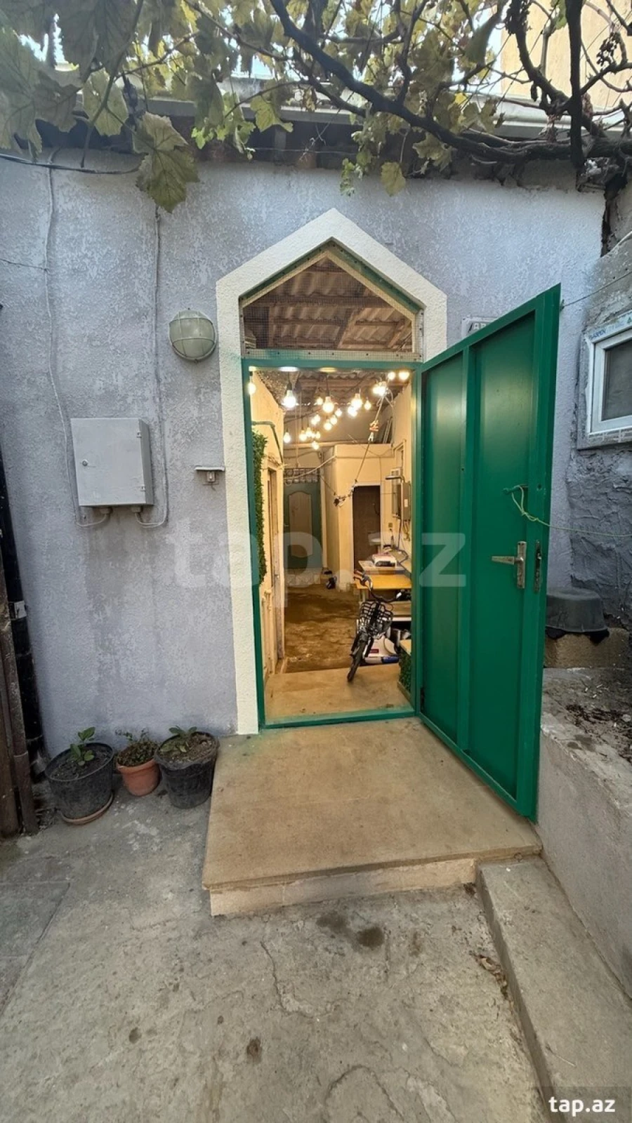 Satılır 5 otaqlı həyət evi