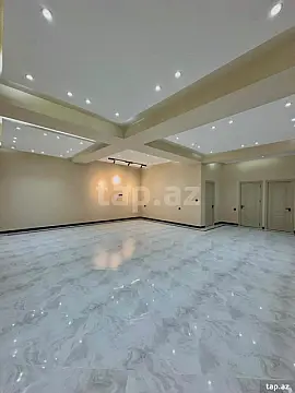 Satılır 6 otaqlı həyət evi