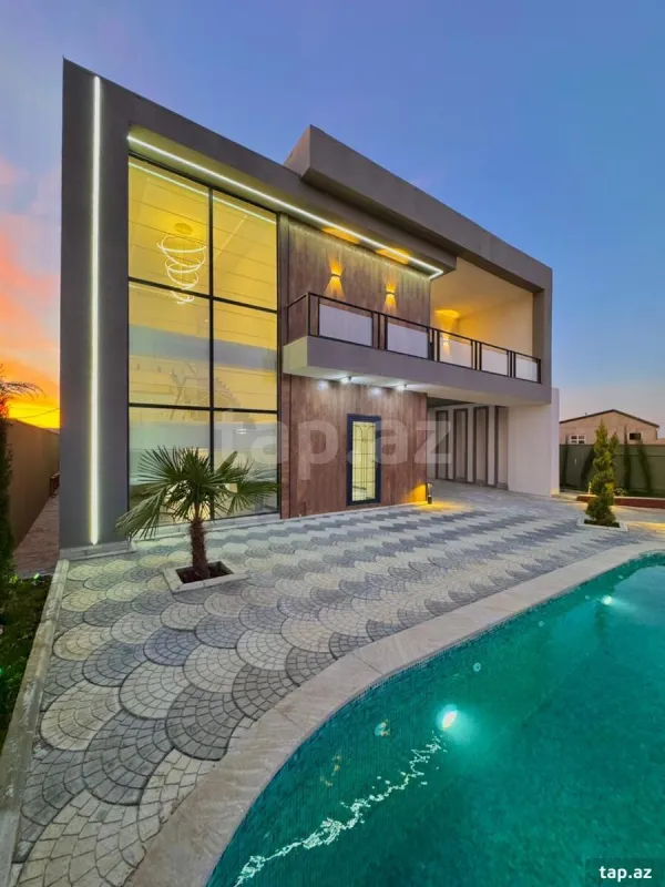 Satılır 6 otaqlı həyət evi