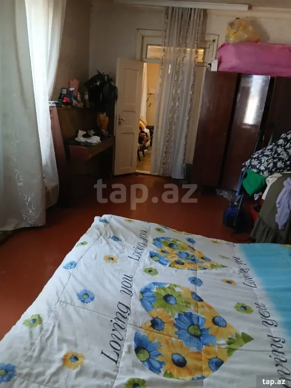 Satılır 3 otaqlı həyət evi