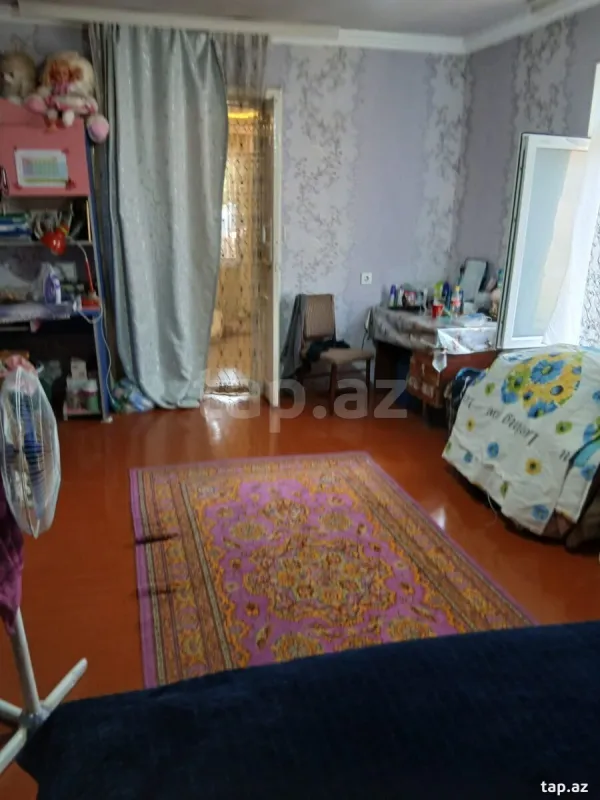 Satılır 3 otaqlı həyət evi