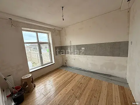 Satılır 4 otaqlı həyət evi 90 m²