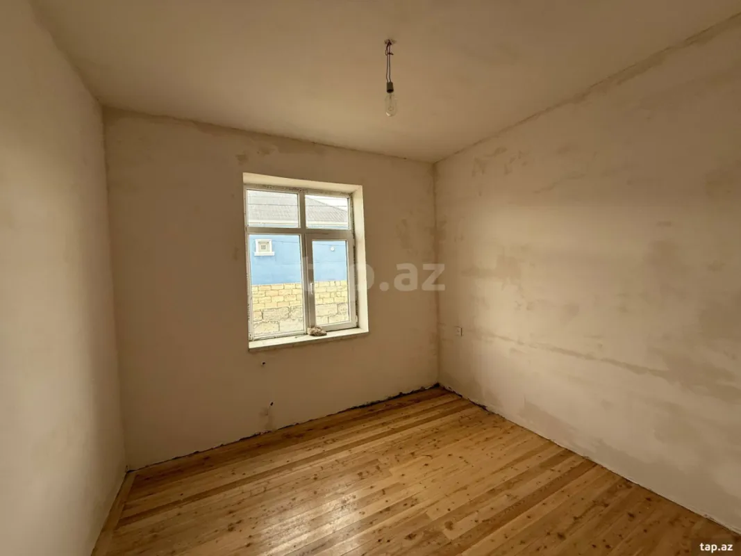 Satılır 4 otaqlı həyət evi 90 m²