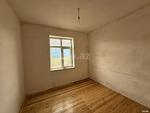Satılır 4 otaqlı həyət evi 90 m²