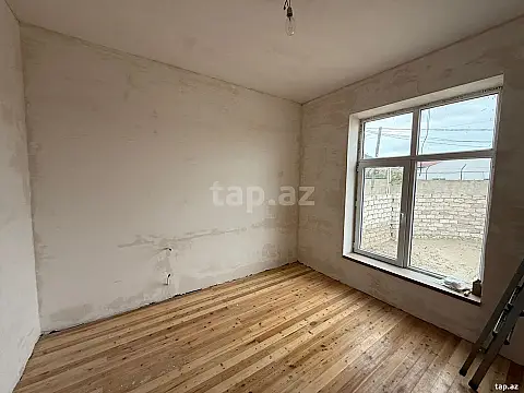 Satılır 4 otaqlı həyət evi 90 m²