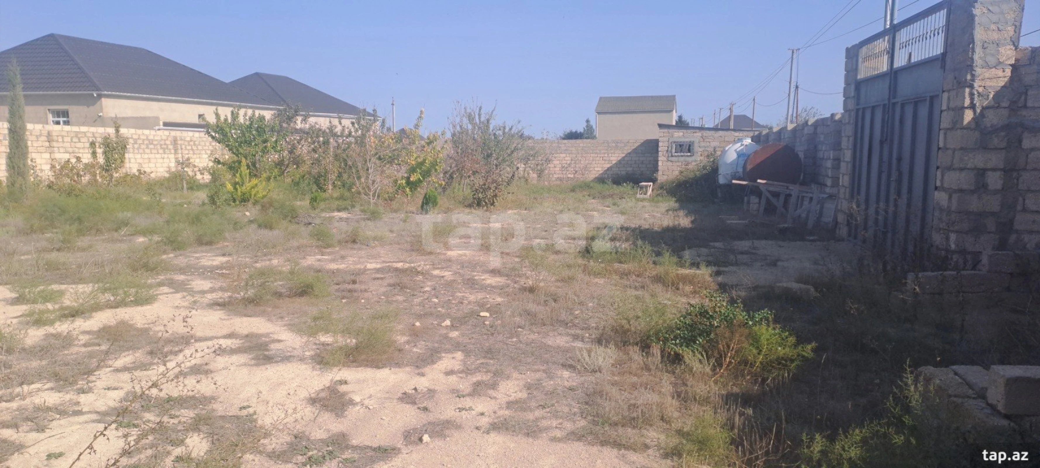 Satılır 2 otaqlı həyət evi