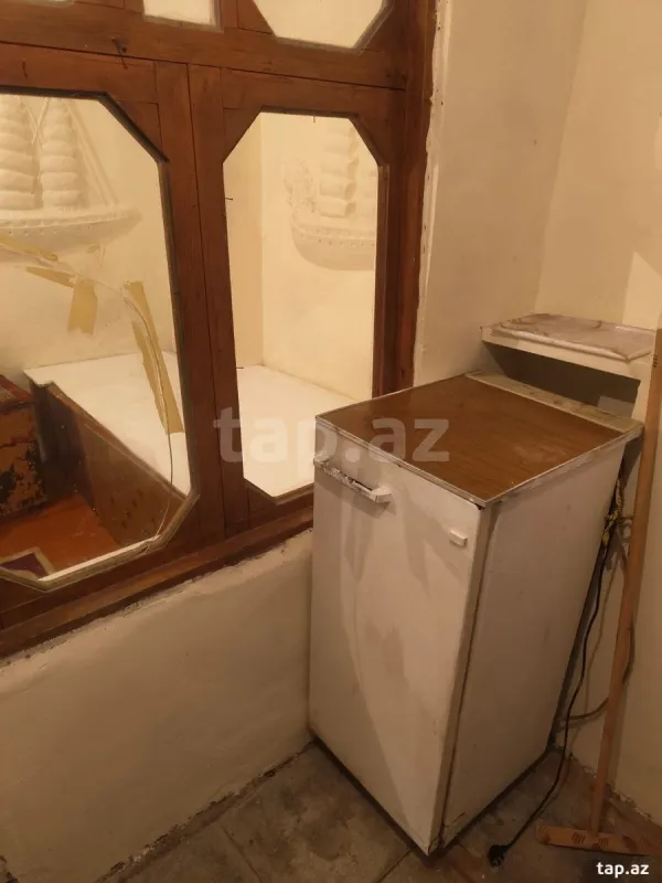 Kirayə verilir 1 otaqlı həyət evi