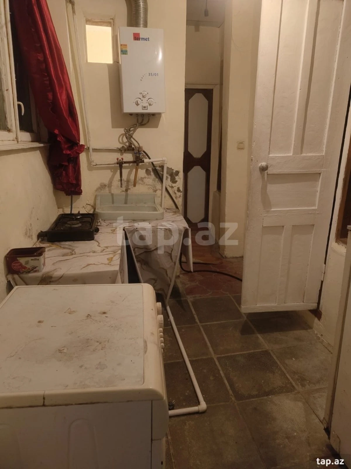 Kirayə verilir 1 otaqlı həyət evi