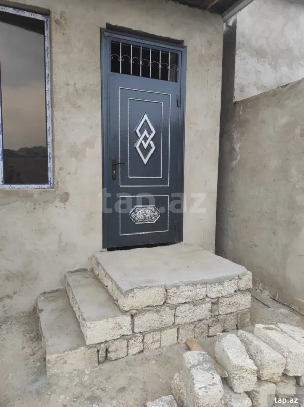 Satılır 3 otaqlı həyət evi