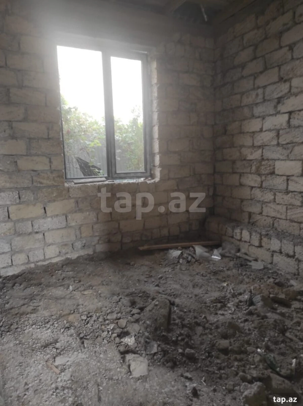 Satılır 3 otaqlı həyət evi