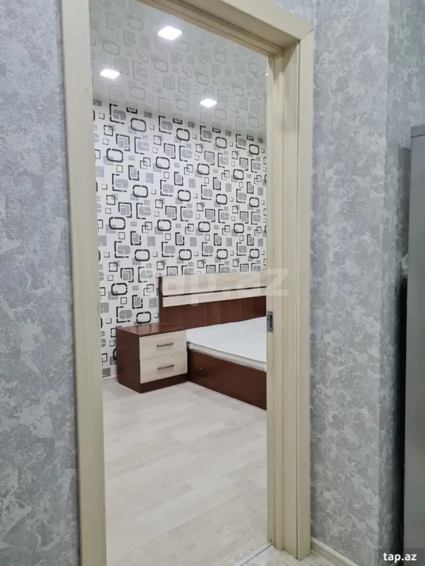 Satılır 2 otaqlı yeni tikili 70 m²