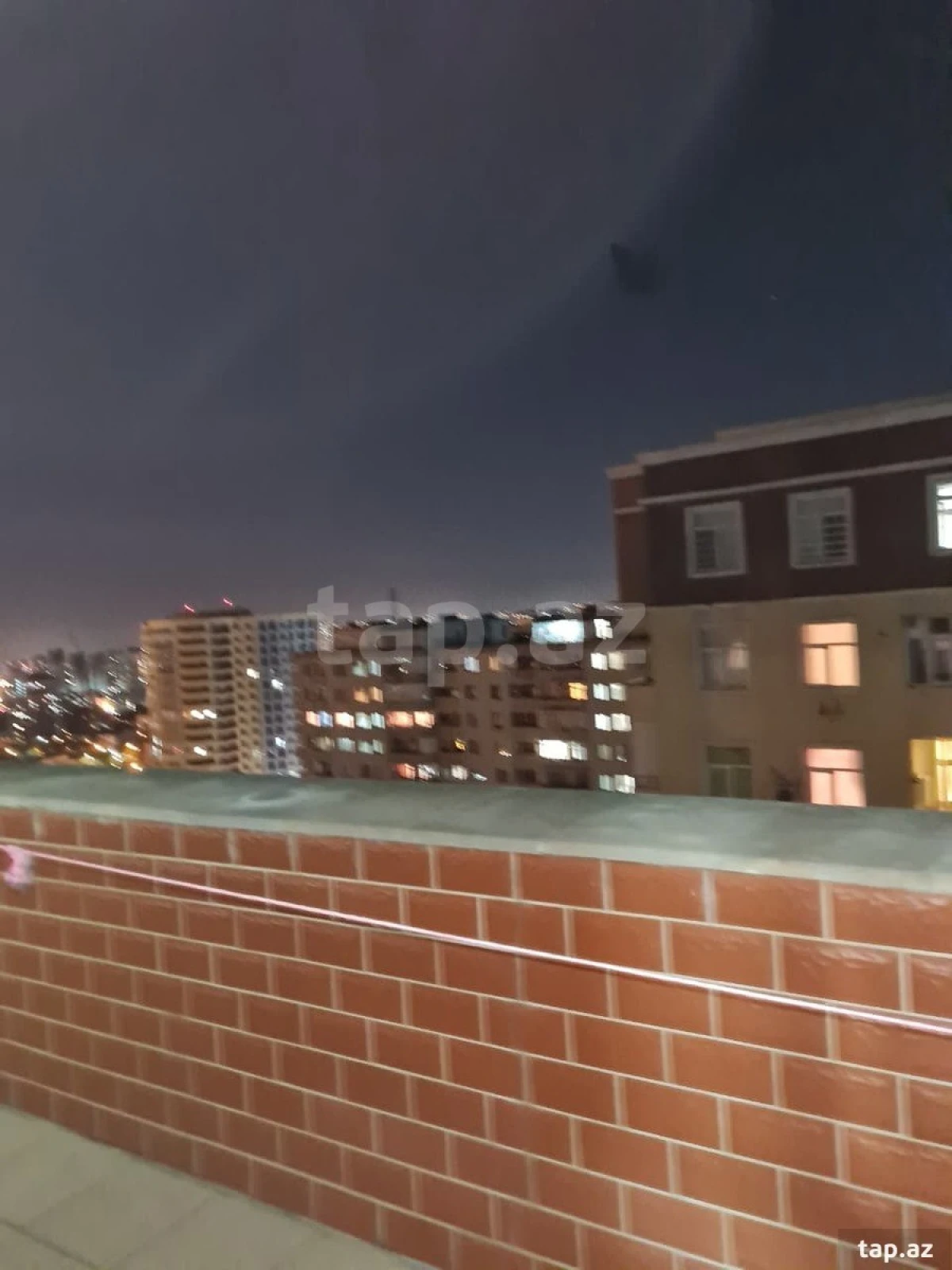 Satılır 2 otaqlı yeni tikili 70 m²