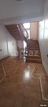 Satılır 6 otaqlı həyət evi