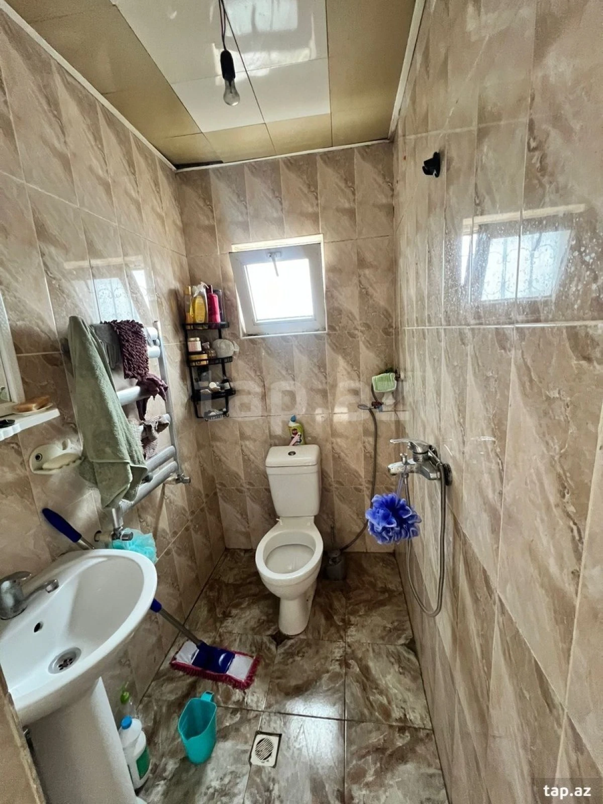 Satılır 4 otaqlı həyət evi