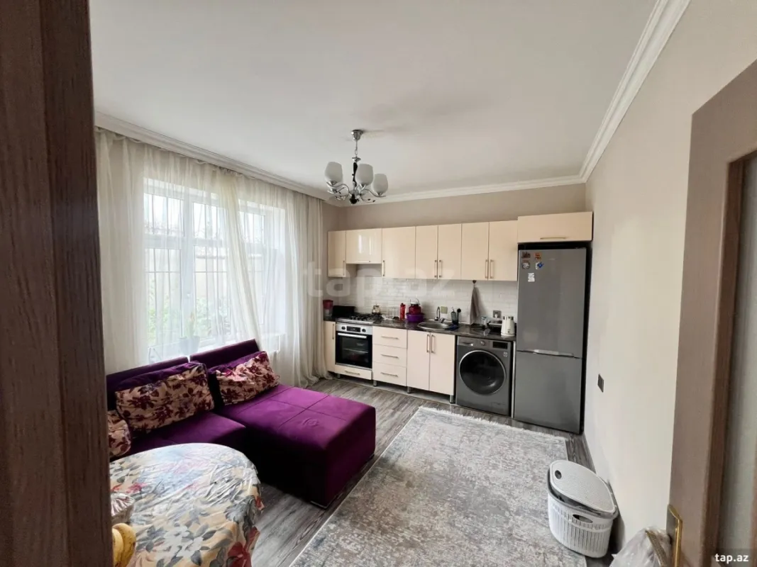 Satılır 4 otaqlı həyət evi