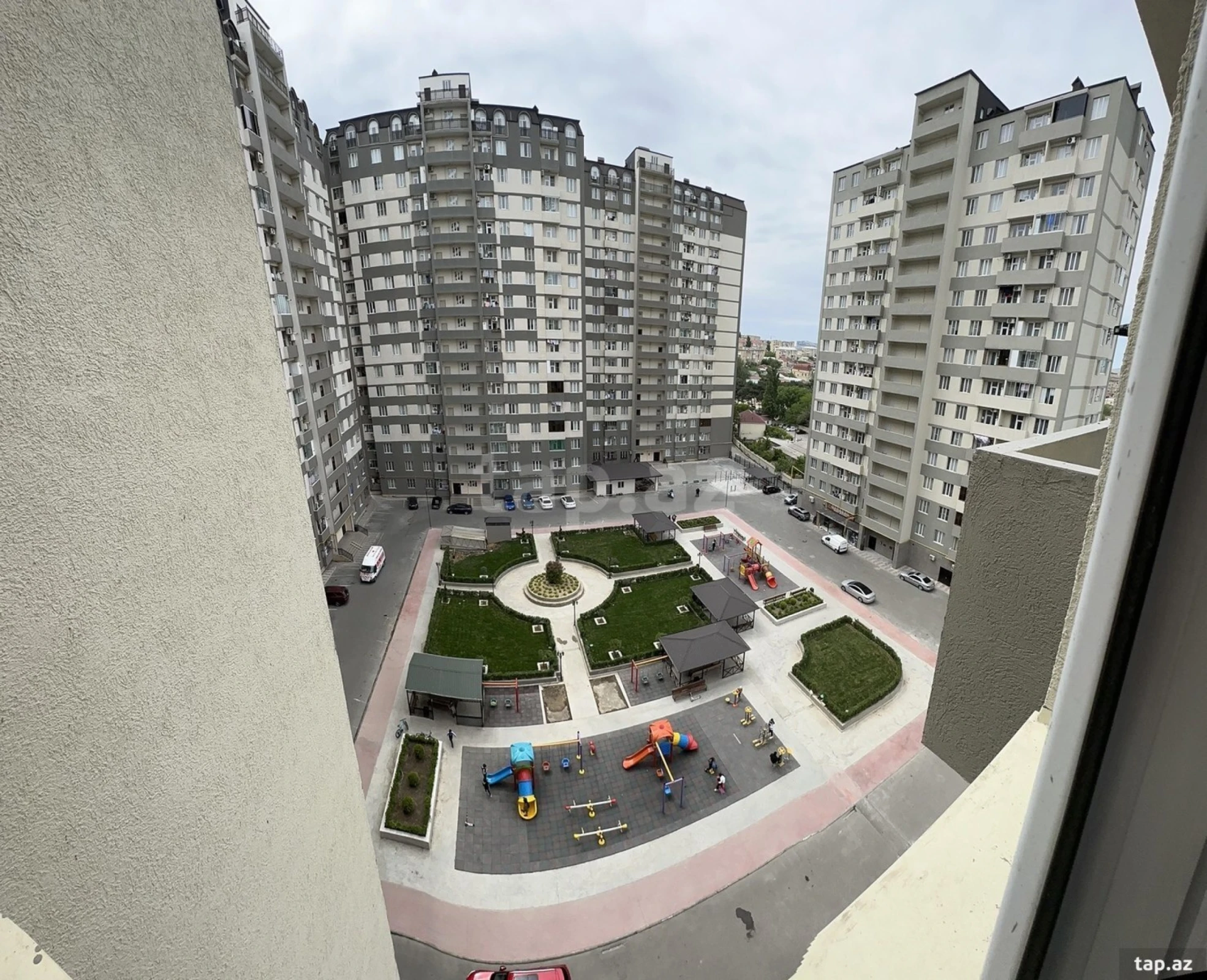 Kirayə verilir 2 otaqlı yeni tikili 50 m²