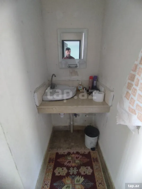 Satılır 5 otaqlı həyət evi