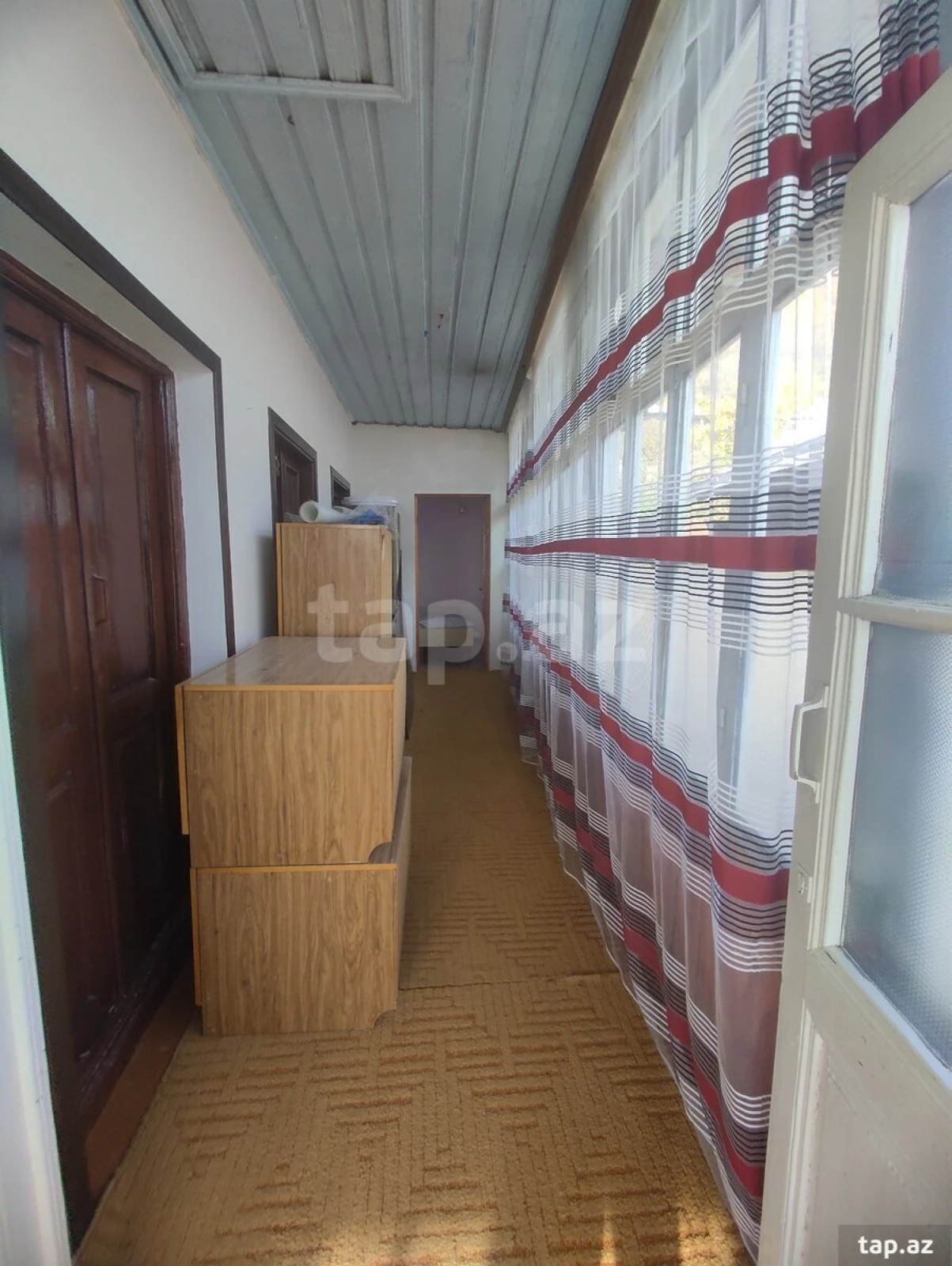 Satılır 5 otaqlı həyət evi