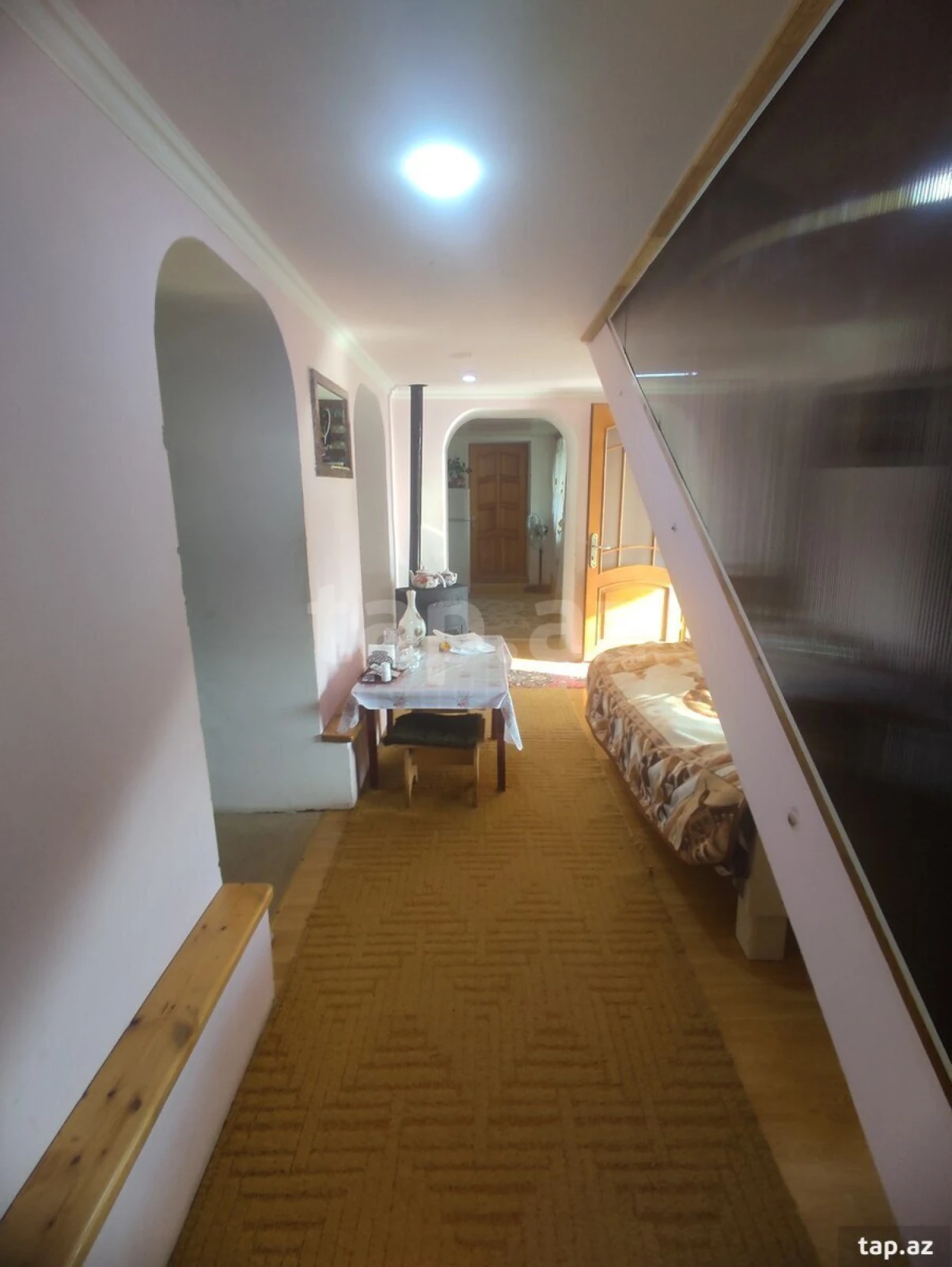 Satılır 5 otaqlı həyət evi