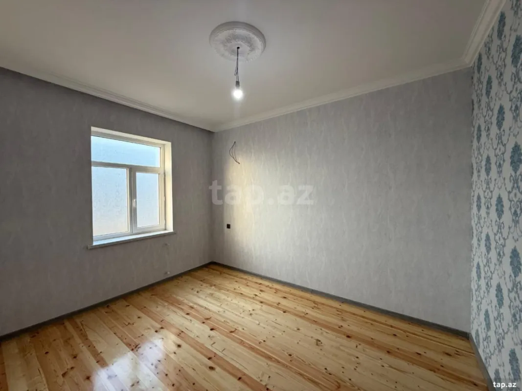 Satılır 4 otaqlı həyət evi