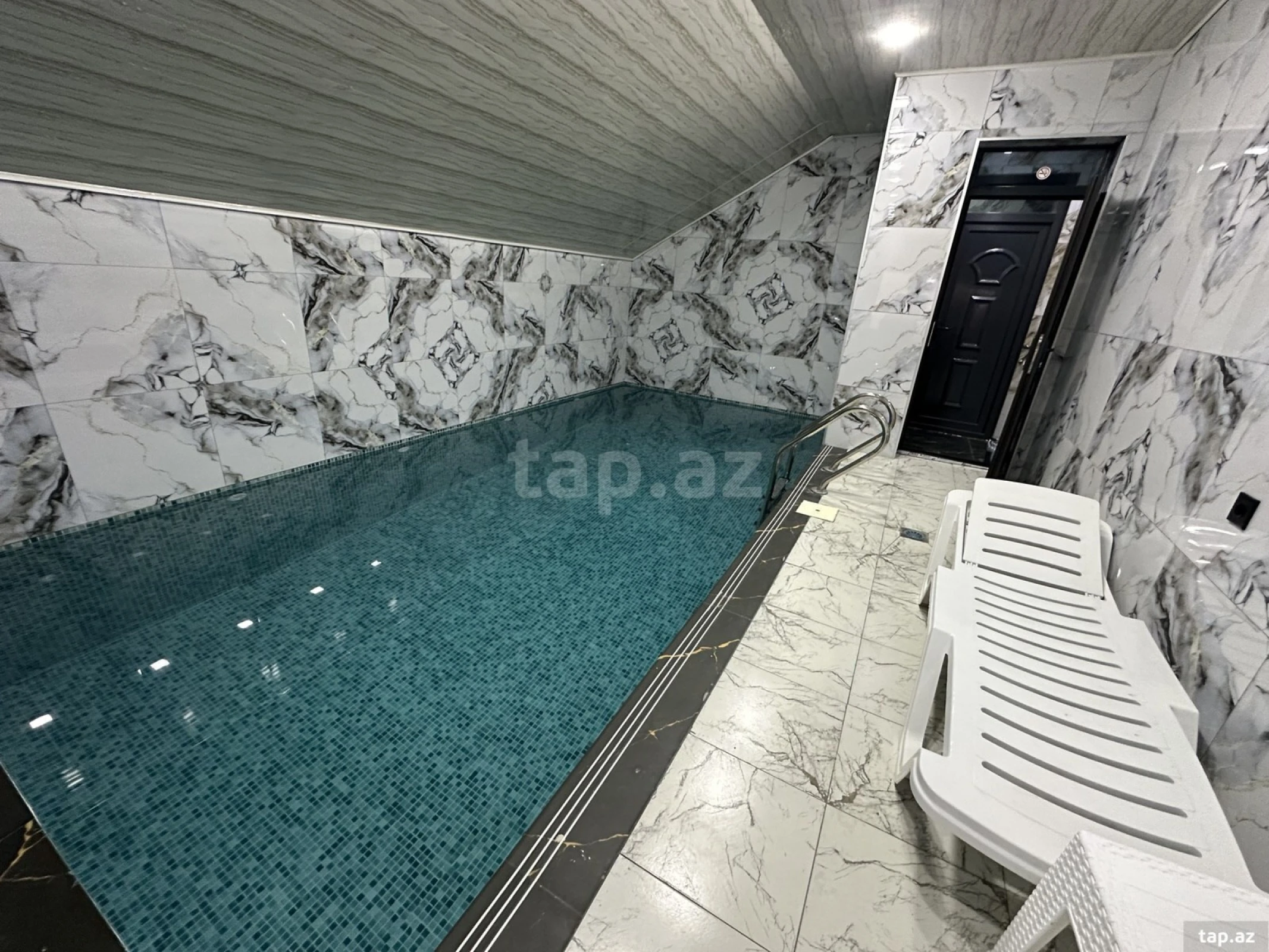 Kirayə verilir 4 otaqlı həyət evi