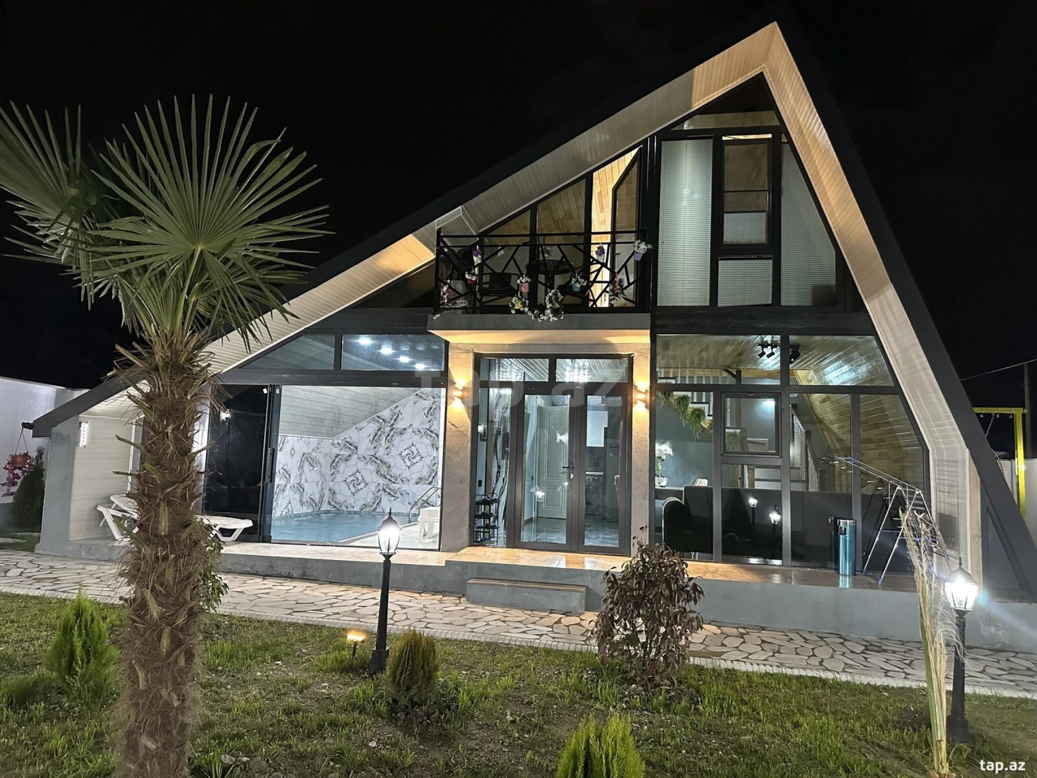 Kirayə verilir 4 otaqlı həyət evi