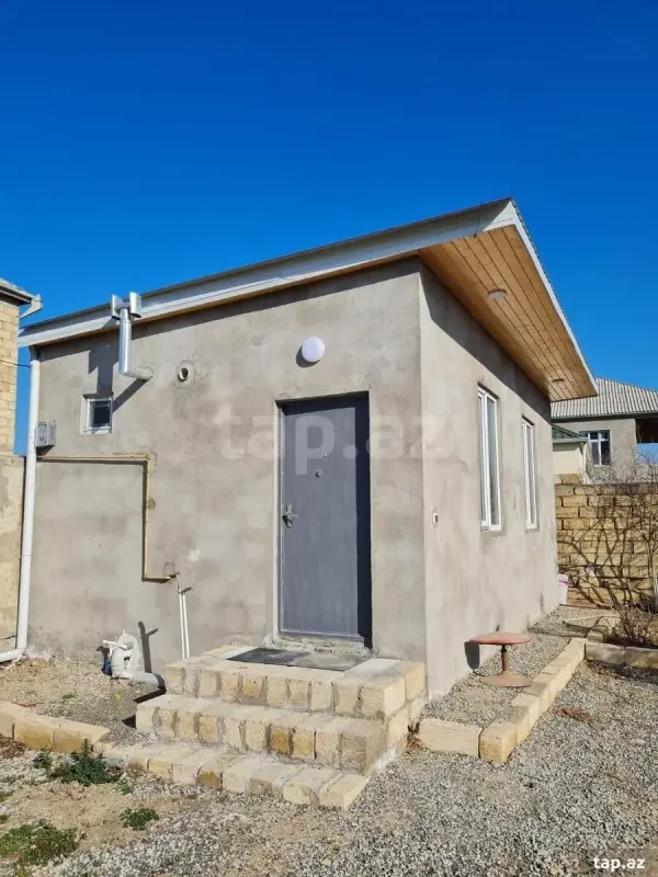Kirayə verilir 1 otaqlı həyət evi 30 m²