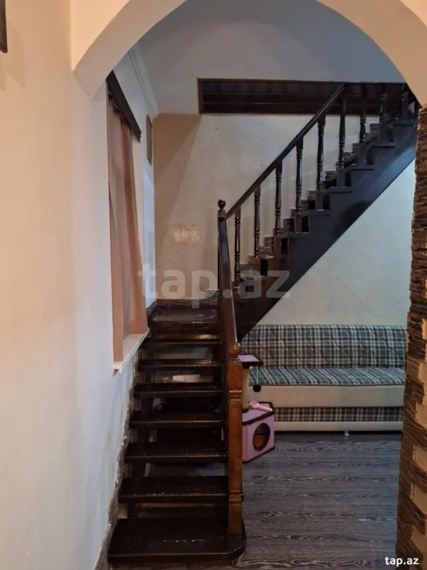 Satılır 3 otaqlı həyət evi