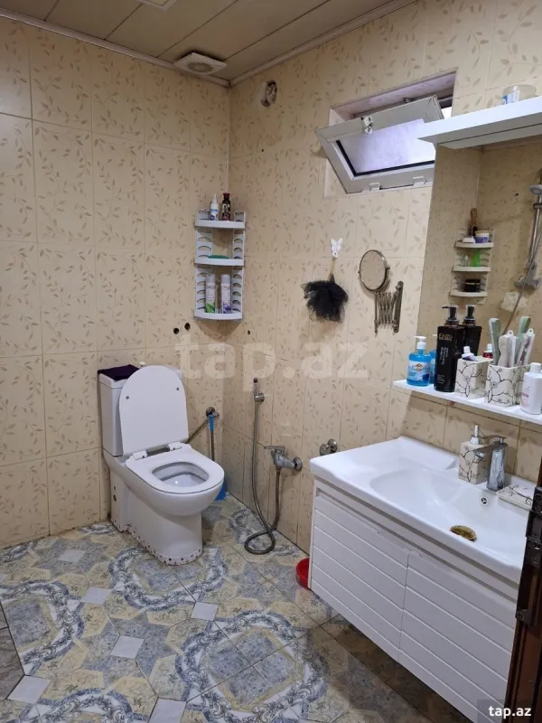 Satılır 3 otaqlı həyət evi