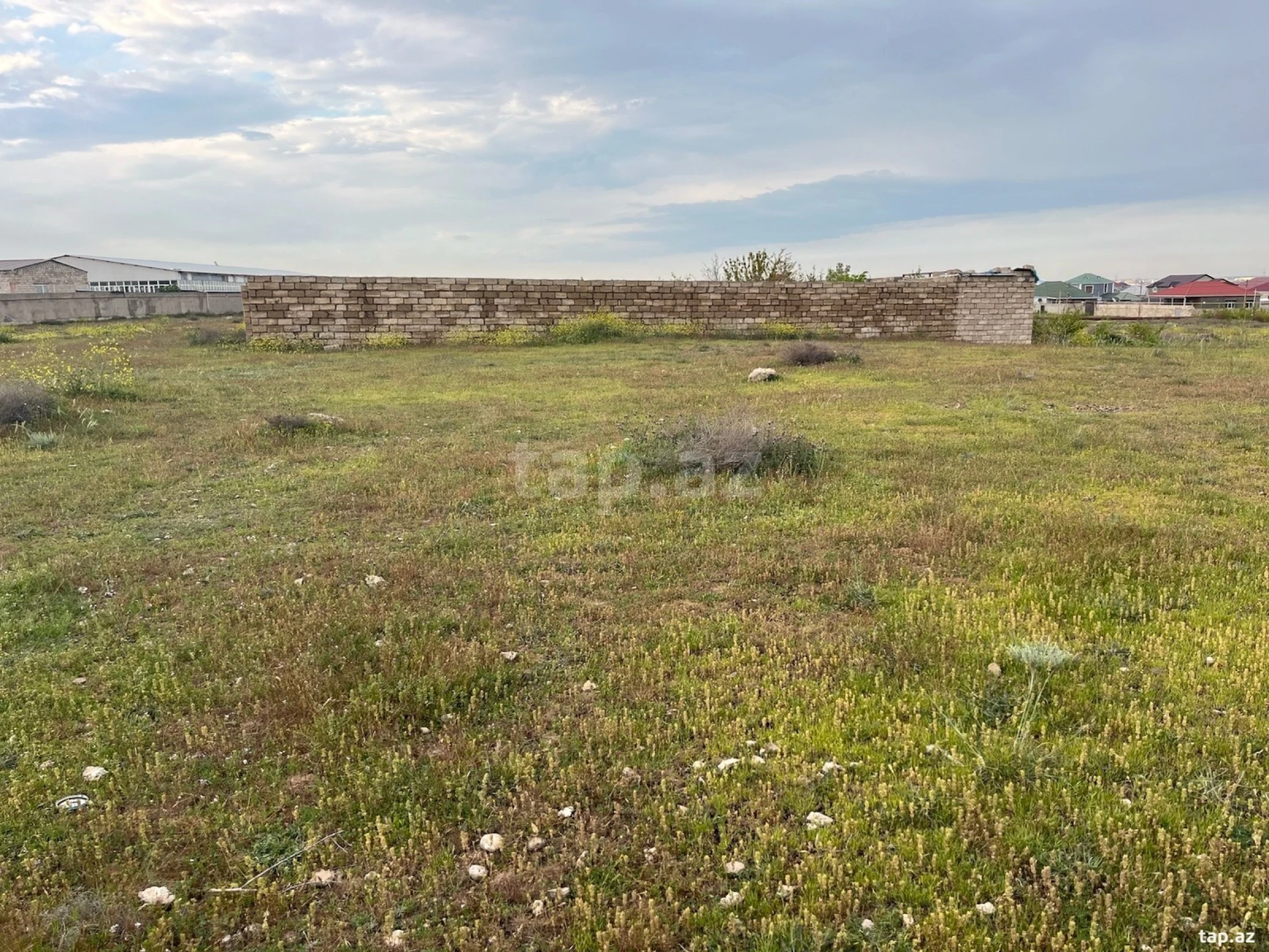 Satılır torpaq sahəsi