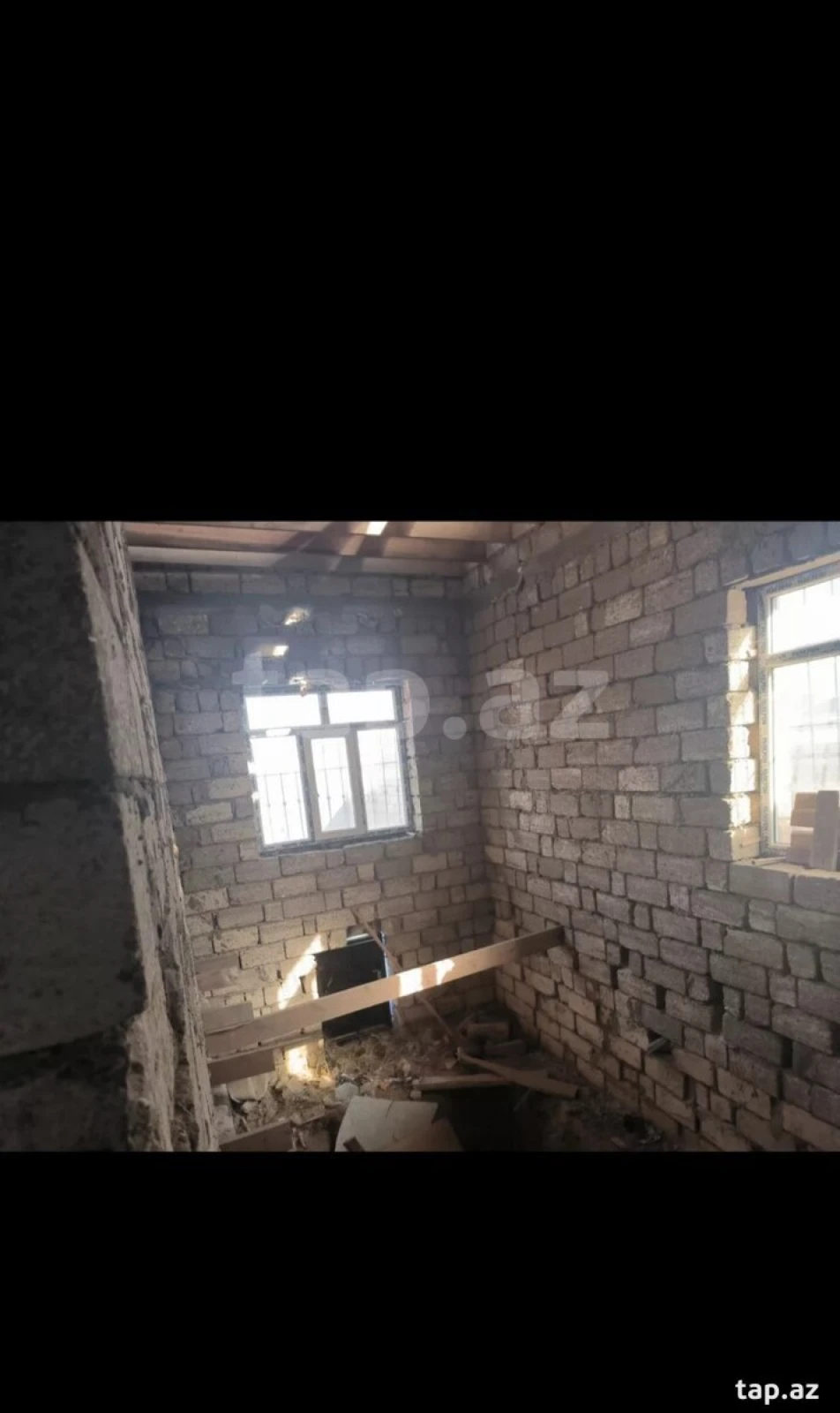 Satılır 4 otaqlı həyət evi