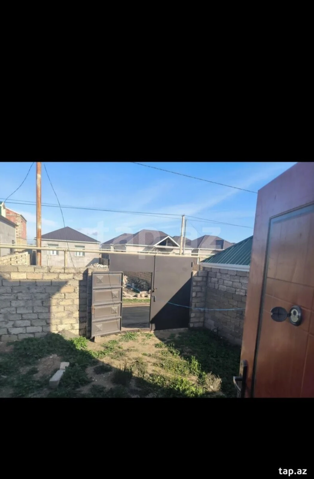 Satılır 4 otaqlı həyət evi