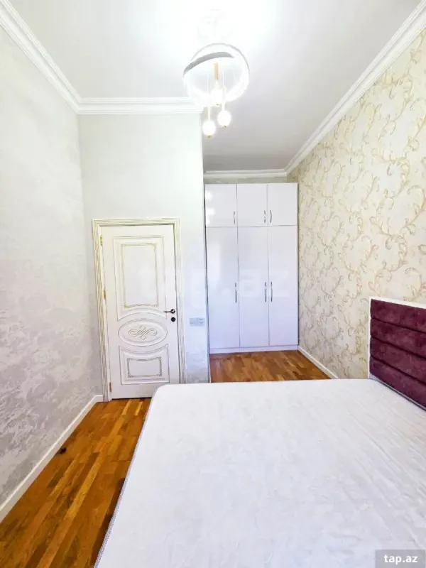 Satılır 3 otaqlı yeni tikili 58 m²