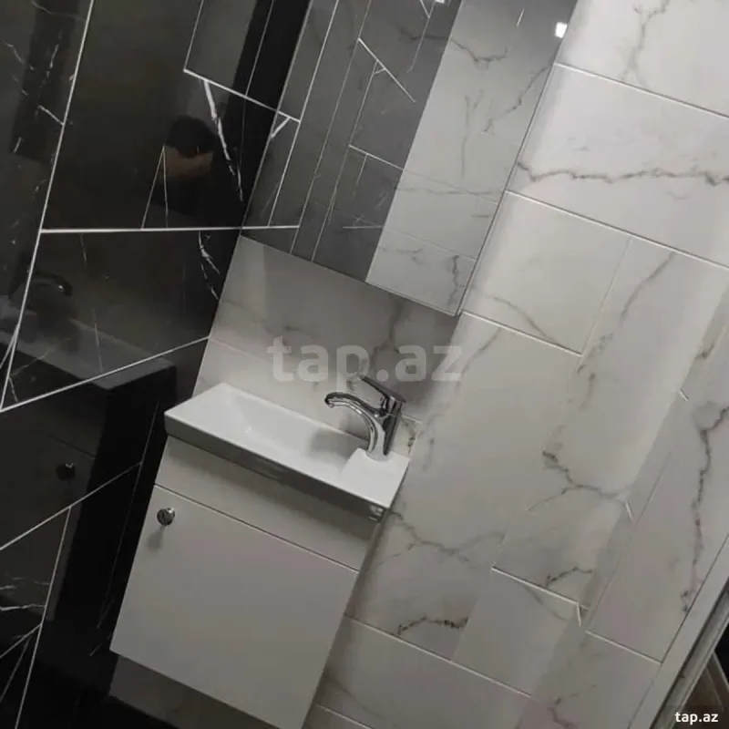Satılır 9 otaqlı həyət evi
