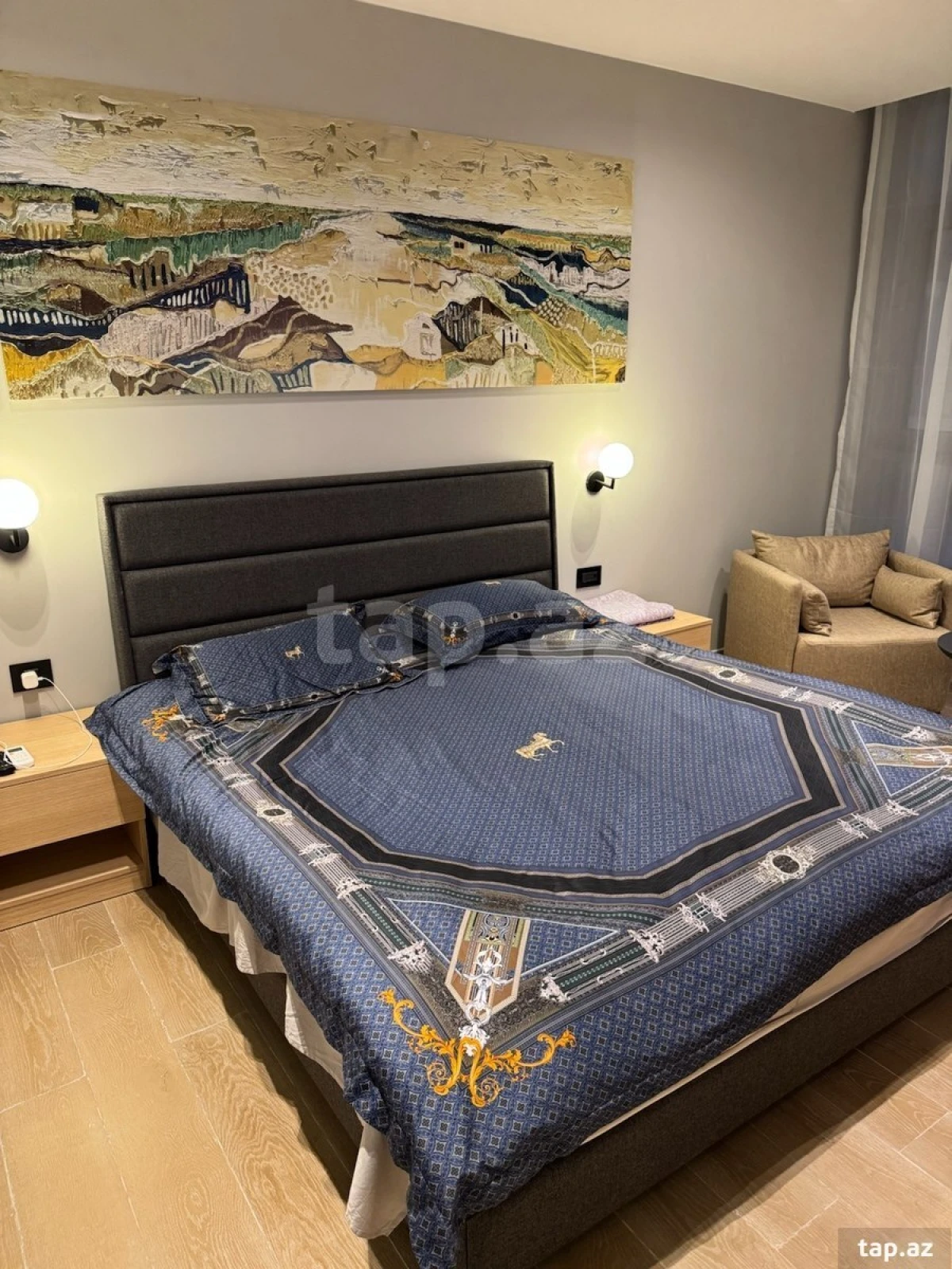 Kirayə verilir 3 otaqlı yeni tikili 140 m²