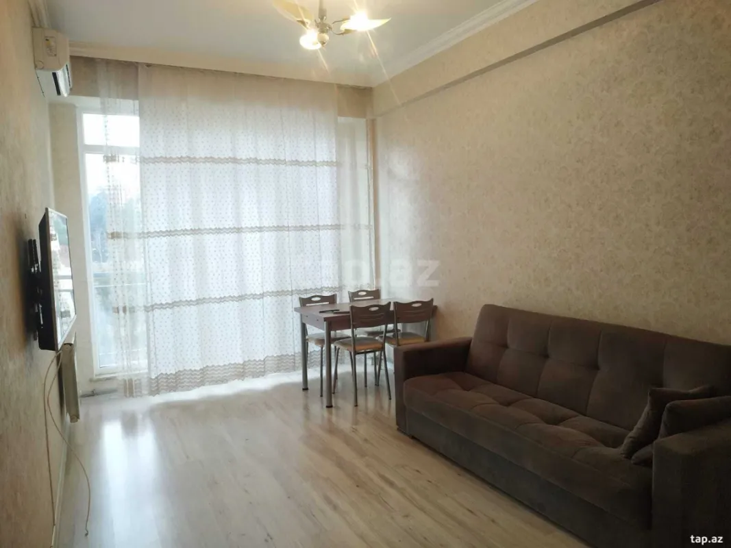 Kirayə verilir 2 otaqlı yeni tikili 50 m²