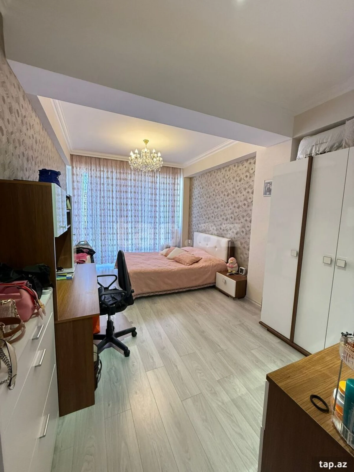 Kirayə verilir 2 otaqlı yeni tikili 80 m²