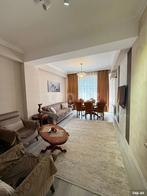 Kirayə verilir 2 otaqlı yeni tikili 80 m²