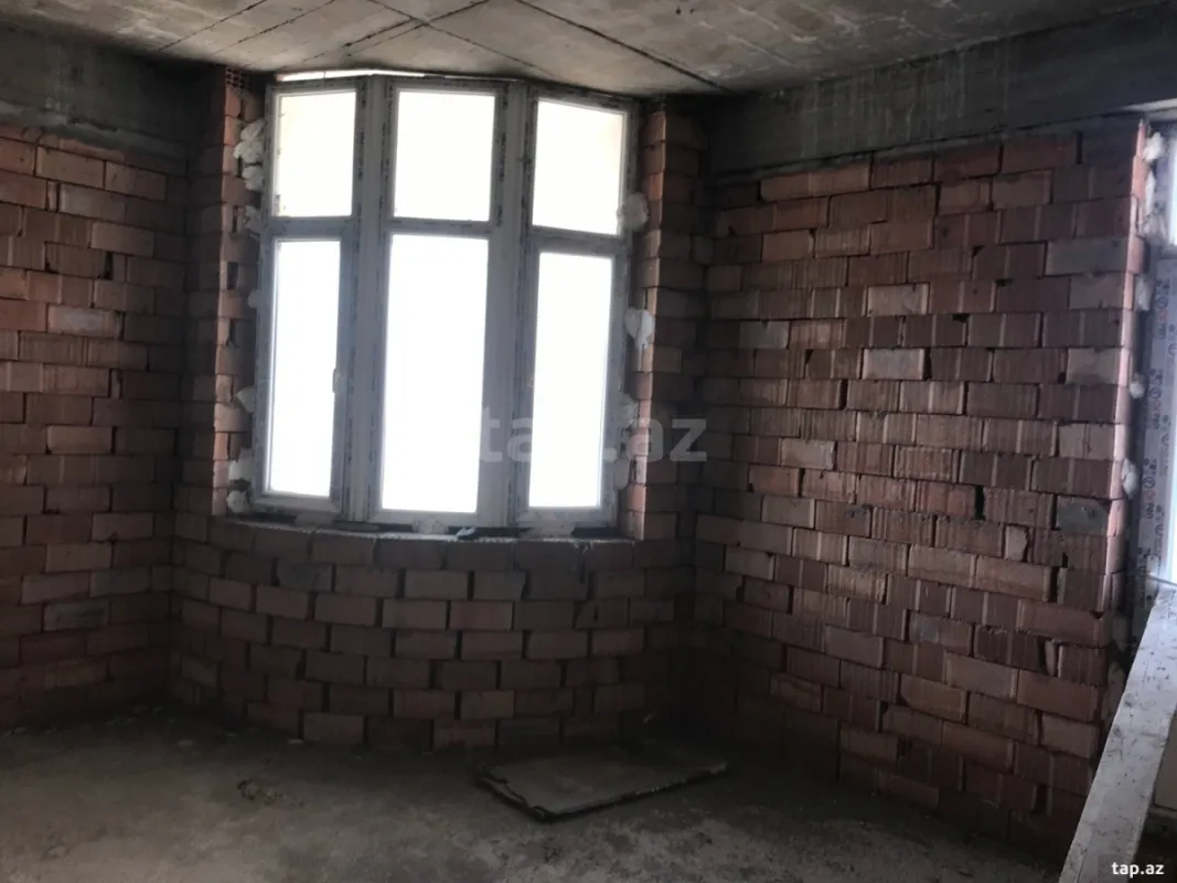 Satılır 3 otaqlı yeni tikili 159 m²
