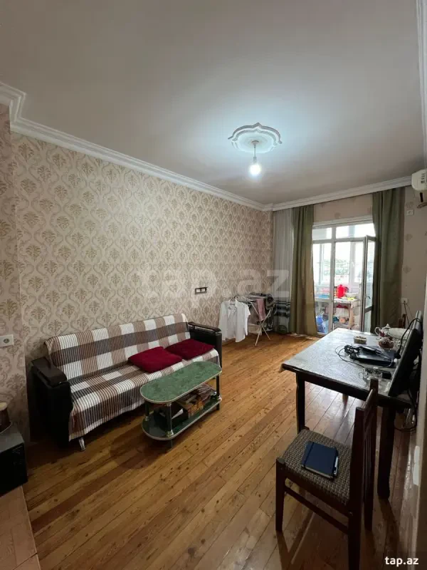 Satılır 2 otaqlı mənzil 58 m²