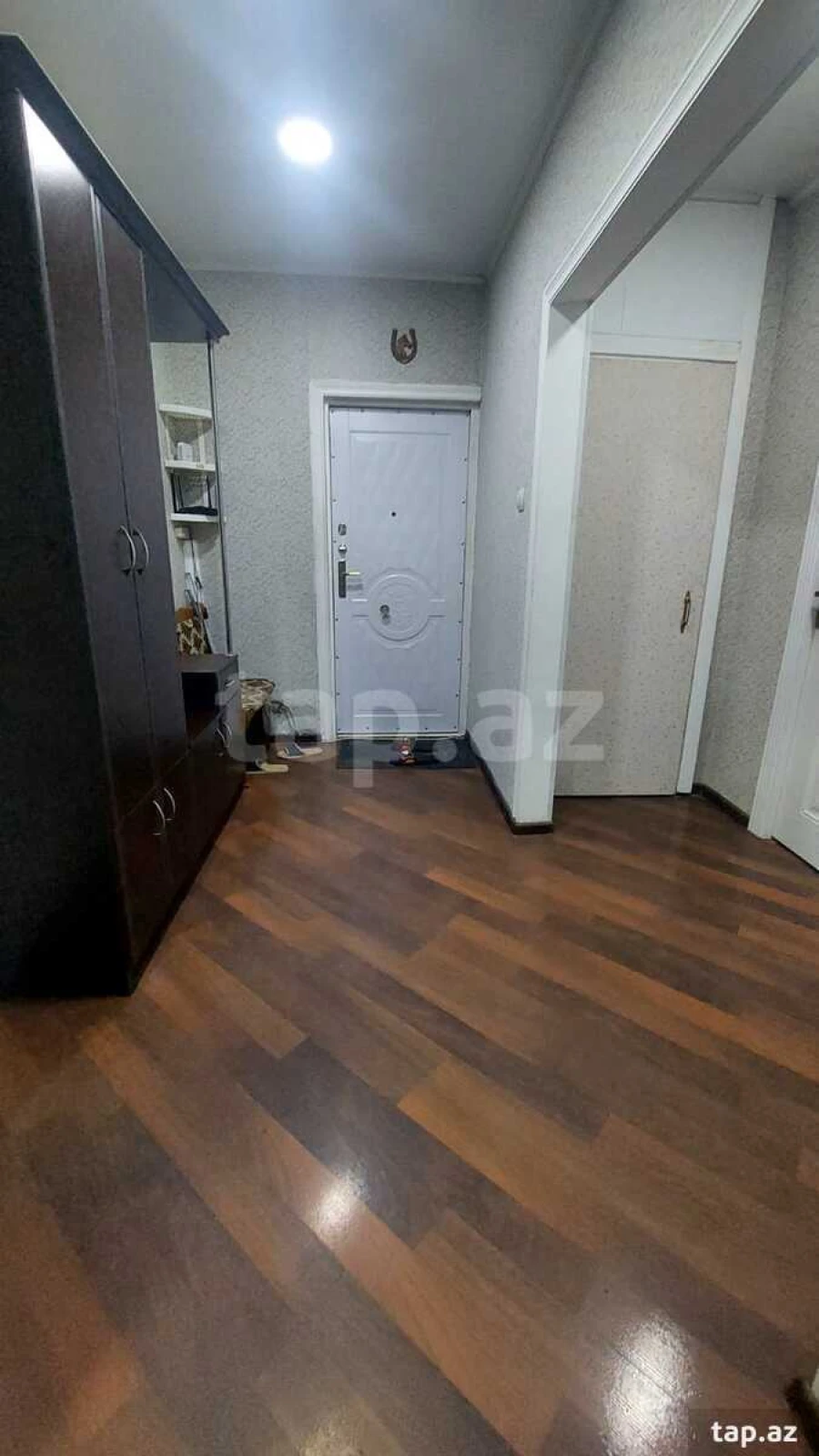 Satılır 3 otaqlı mənzil 82 m²
