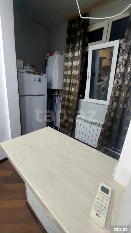 Satılır 3 otaqlı mənzil 82 m²